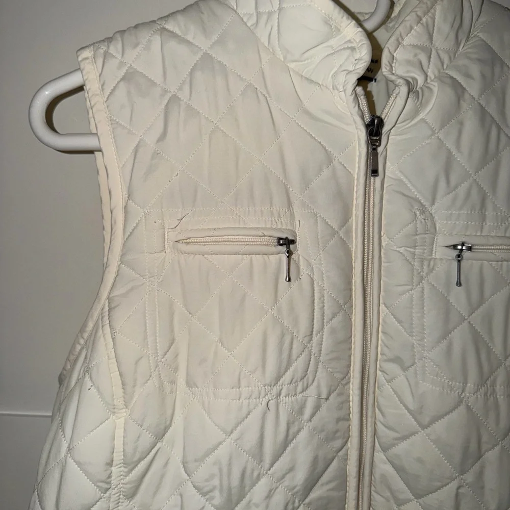 Croft & Barrow Cream Quilted‎ Vest